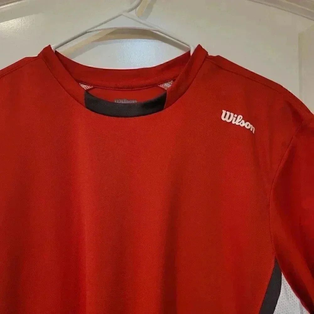 𝅺Wilson Men's Red/White/Black Quick Dry Short Sleeve Shirt - Picture 3 of 9